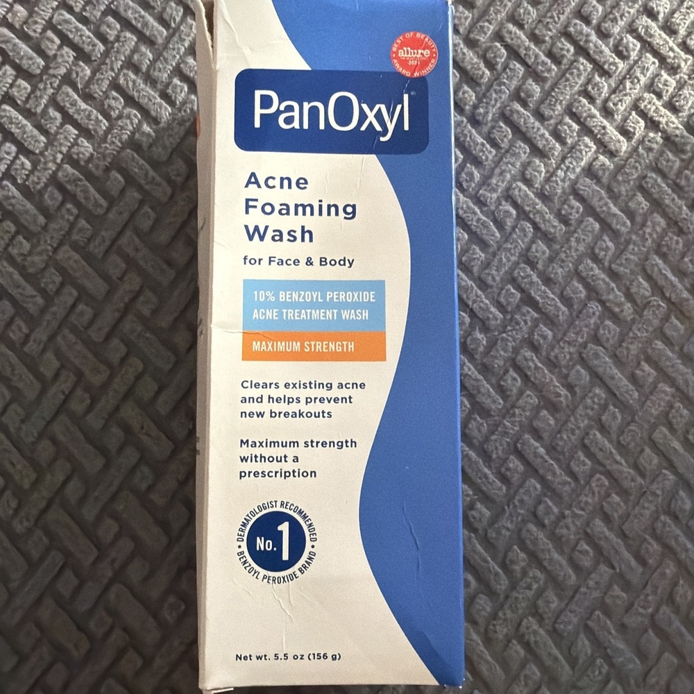 Panoxyl Acne‎ Foaming Wash Benzoyl Peroxide 10% Maximum Strength Antimicrobial.